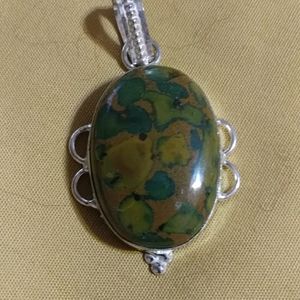 MEN'S *(UNAKITE)* IN SILVER PENDANT. STERLING 18" CHAIN 2"Lx1"